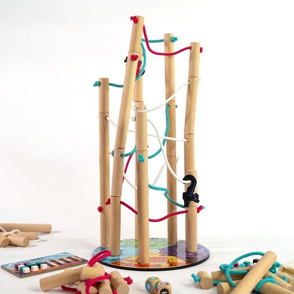 Nekojima Board Game | Family Friendly Dexterity Party Game - Picture 5 of 7